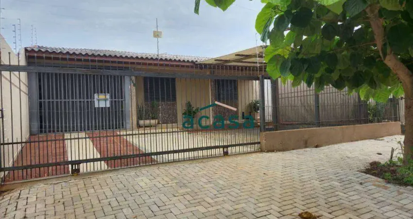 Casa com 3 dormitórios à venda - Floresta - Cascavel/PR