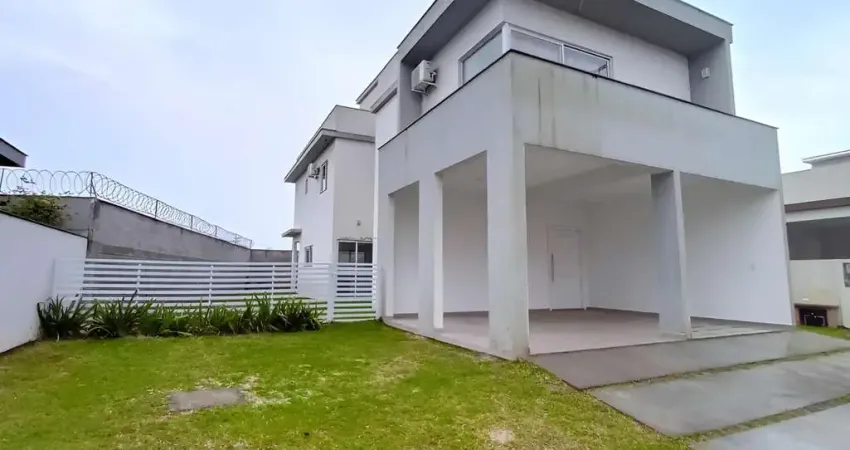 Casa em condomínio fechado com 3 quartos para alugar na Rua do Gramal, 1491, Campeche, Florianópolis