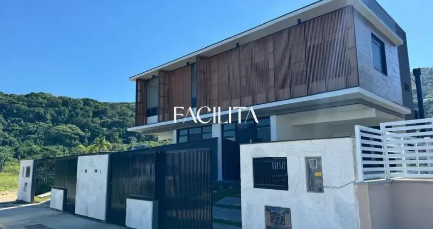 Casa em condomínio fechado com 3 quartos para alugar na Dr. Antônio Luiz Moura Gonzaga, 3156, Rio Tavares, Florianópolis