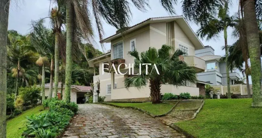 Casa com 4 quartos para alugar na Rua Assis Brasil, 5380, Ponta de Baixo, São José