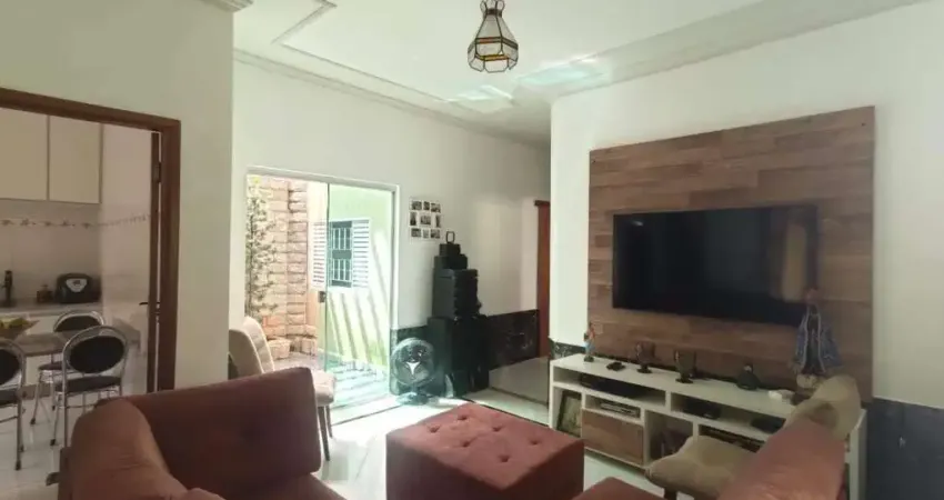 Casa com 2 quartos à venda no Oneida Mendes, Uberaba