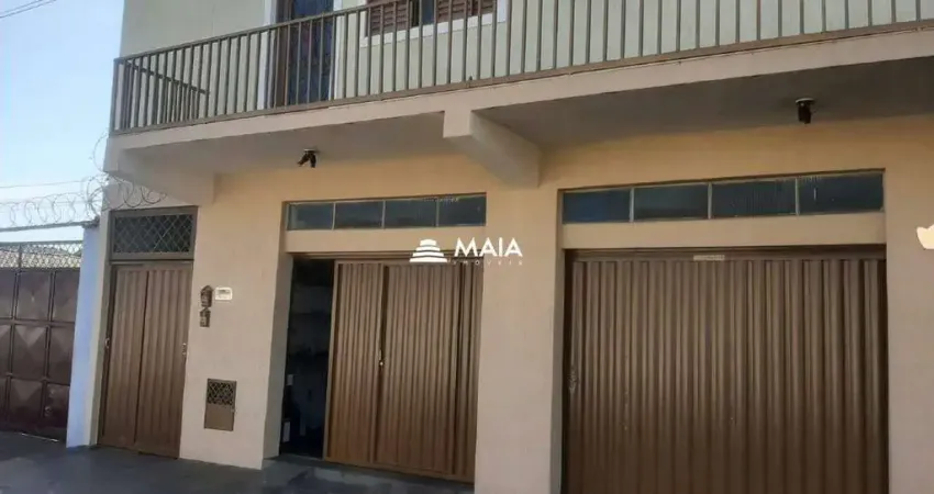 Casa com 6 quartos à venda no Jardim Uberaba, Uberaba