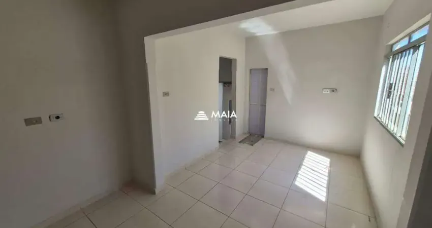 Casa com 4 quartos para alugar na Vila Maria Helena, Uberaba