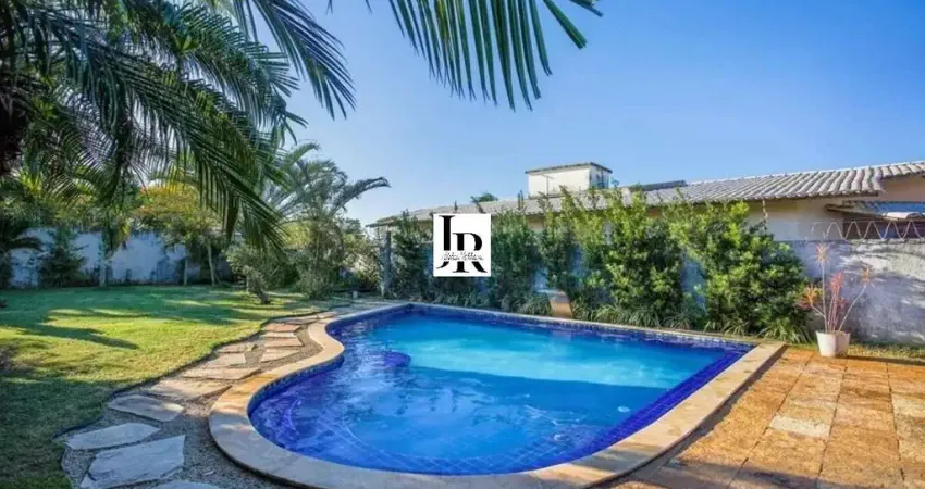 Casa com 4 quartos à venda na Rua José Ferreira Sobrinho, 448, Candelária, Natal