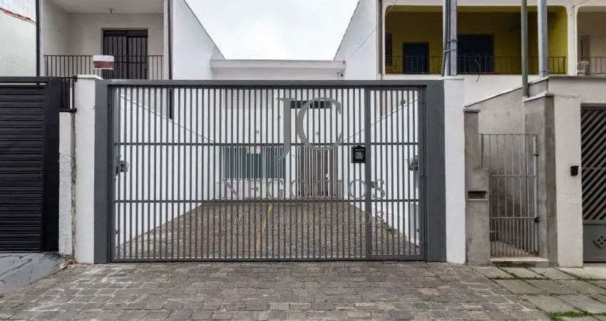 Casa comercial com 13 salas para alugar na Rua Fernão Dias, 135, Pinheiros, São Paulo