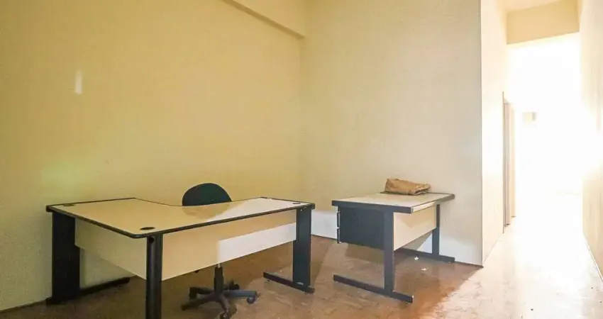 Sala comercial com 3 salas para alugar na Rua Vinte e Quatro de Maio, 35, República, São Paulo