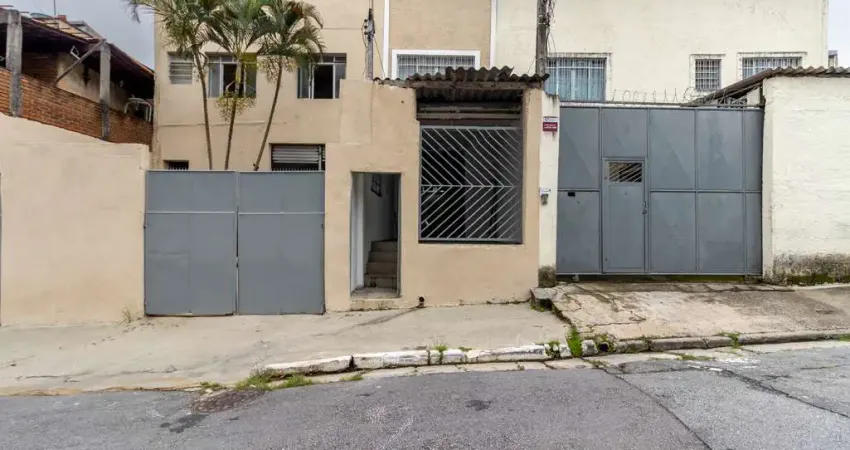 Barracão / Galpão / Depósito com 4 salas para alugar na Rua Itaú, 261, Vila Carbone, São Paulo