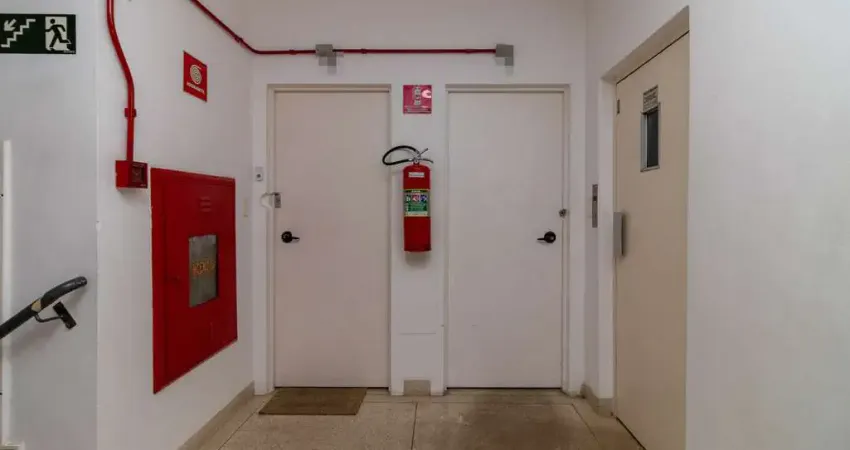 Sala comercial com 3 salas para alugar na Avenida Angélica, 2100, Consolação, São Paulo