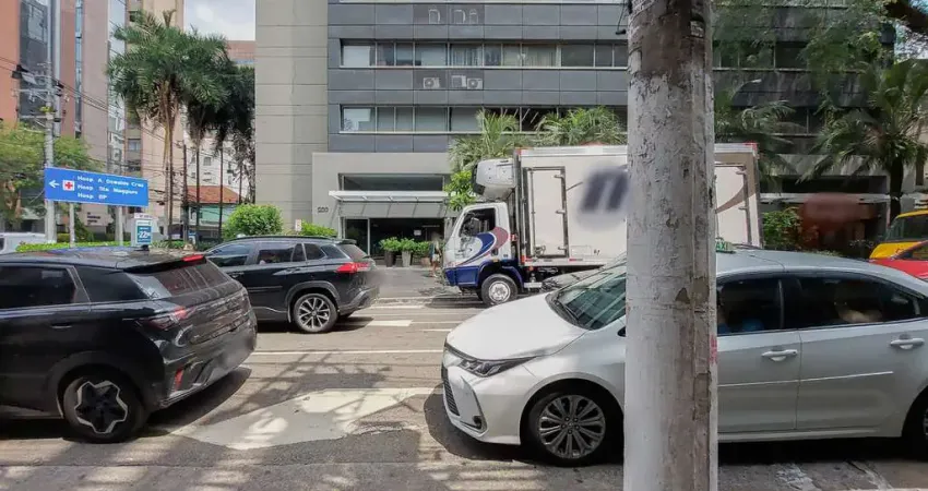Prédio comercial na rua desembargador eliseu guilherme, n. 200 • 230 m²