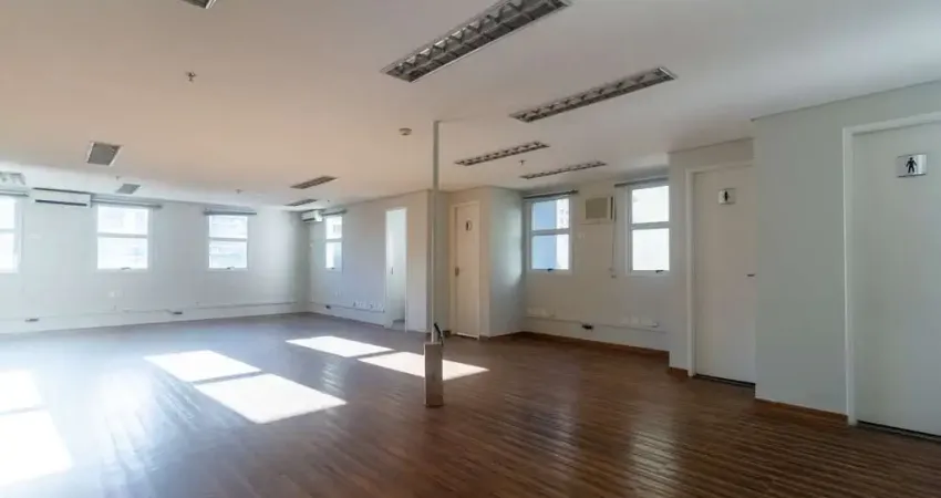Sala comercial na rua barão do triunfo, n. 73 - conjunto 32 • 105 m²