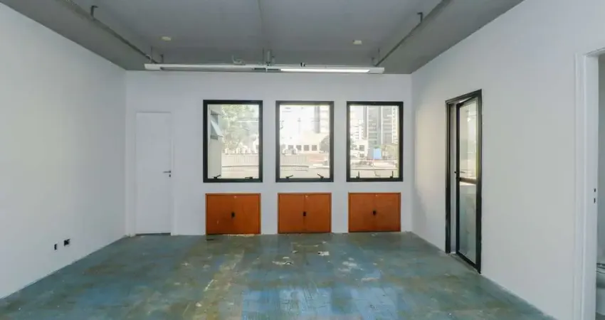 Sala comercial na rua bandeira paulista, n. 662 - conjunto 15 • 37 m²