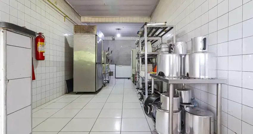 Prédio comercial na estrada do m'boi mirim, n. 2089 - casa 2 • 200 m²