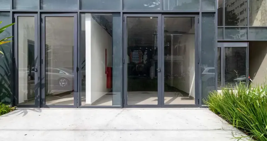 Ponto comercial com 2 salas para alugar na Avenida Pavão, 986, Indianópolis, São Paulo