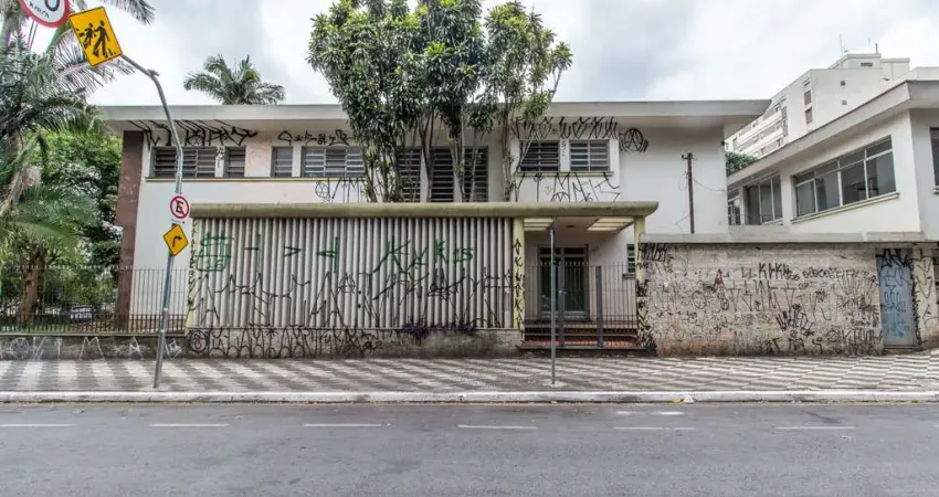 Casa comercial com 9 salas para alugar na Rua dos Sorocabanos, 105, Ipiranga, São Paulo