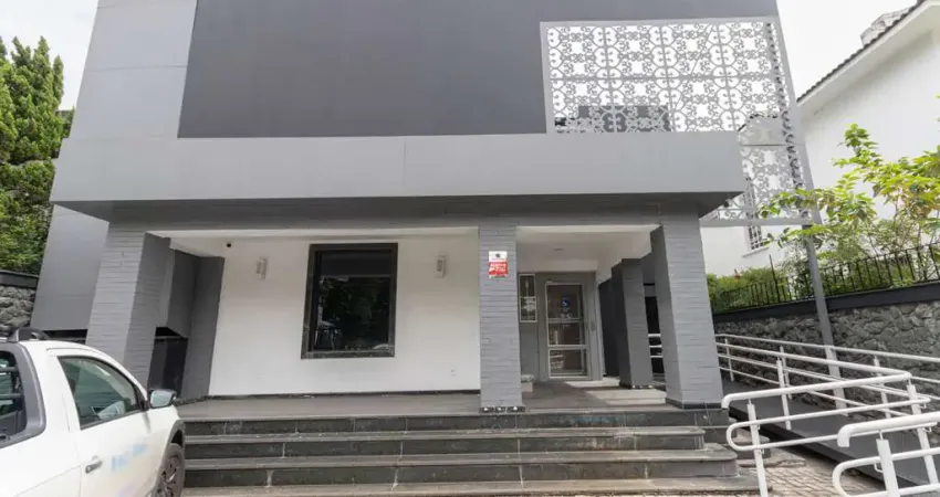 Casa comercial na avenida brigadeiro luís antônio, n. 3630 • 325 m²