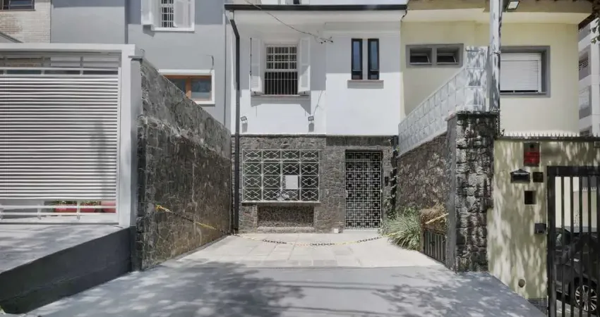 Casa comercial com 6 salas para alugar na Rua Bartira, 983, Perdizes, São Paulo