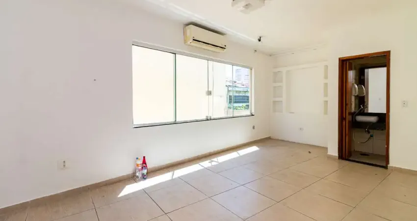 Sobreloja na avenida amador bueno da veiga, n. 2299 - sala 07 • 50 m²