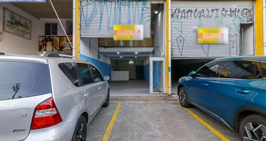 Loja na rua general roberto alves de carvalho filho, n. 142 • 120 m²