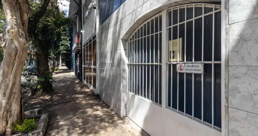 Casa comercial com 5 salas para alugar na Alameda Iraé, 236, Indianópolis, São Paulo