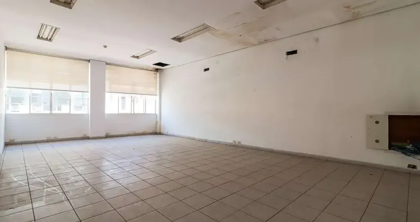 Prédio comercial na rua benjamim constant, n. 158 - 8⁰ andar • 100 m²