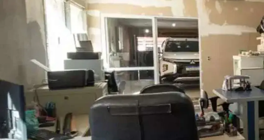 Casa comercial para alugar na Rua Cândido Vale, 244, Tatuapé, São Paulo