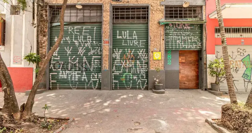 Galpão na rua general júlio marcondes salgado, n. 282 • 370 m²