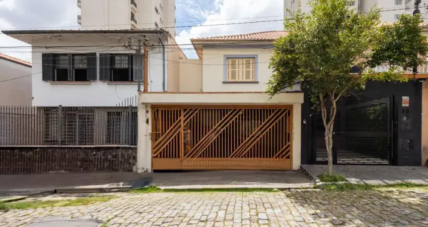 Casa comercial na rua desembargador herotides da silva lima, n. 43 • 156 m²