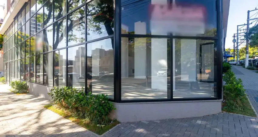 Sala comercial na alameda dos nhambiquaras, n. 1900 - loja • 200 m²