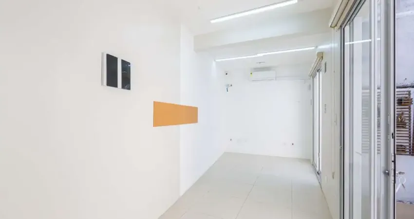 Sala comercial na rua amaro cavalheiro, n. 366 - sala 01 • 20 m²