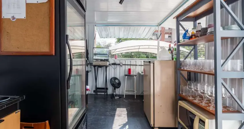 Loja em galeria na rua doutor miranda de azevedo, n. 991 - loja 4 • 25 m²