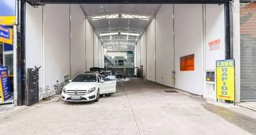 Barracão / Galpão / Depósito com 7 salas para alugar na Alameda dos Maracatins, 653, Indianópolis, São Paulo