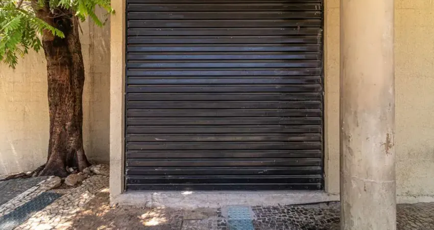Loja em estação de metrô/ônibus na avenida luiz dumont villares, n. 1721 - estação parada inglesa - loja 3 • 17 m²