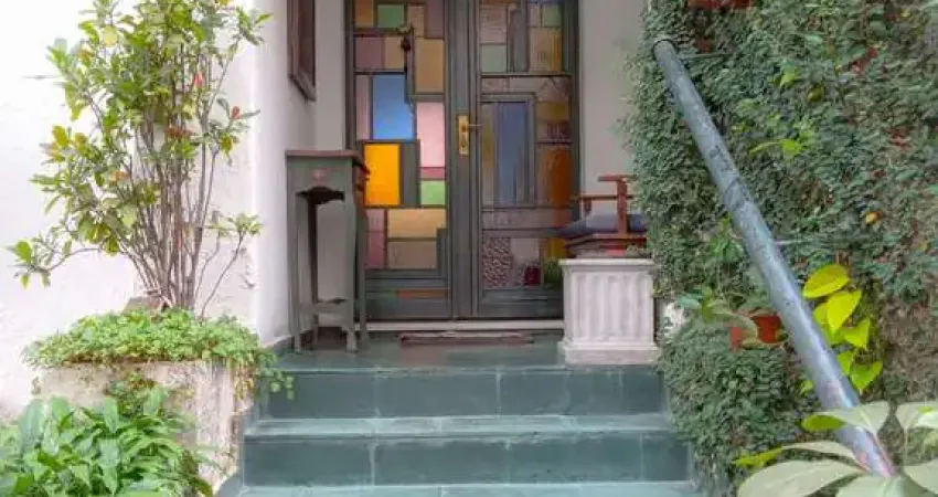 Casa comercial para alugar na Rua João Moura, 487, Pinheiros, São Paulo