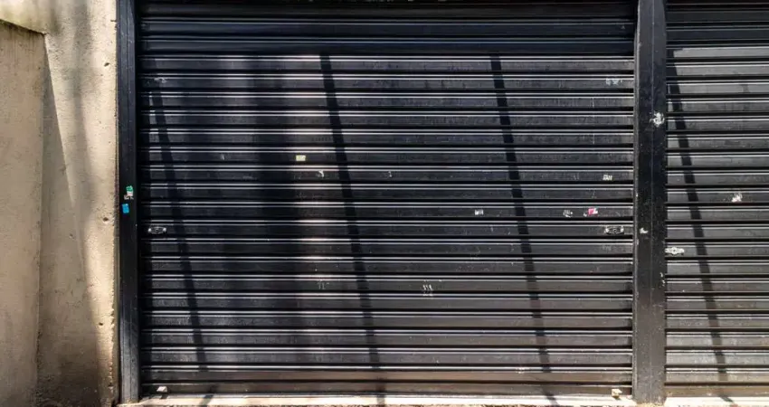 Loja em estação de metrô/ônibus na avenida cruzeiro do sul, n. 3173 - estação santana - loja 1 • 5 m²