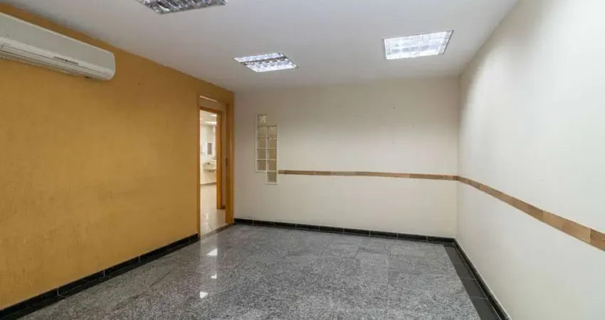 Sala comercial na rua cincinato braga, n. 59 - conj. 5f2 • 130 m²