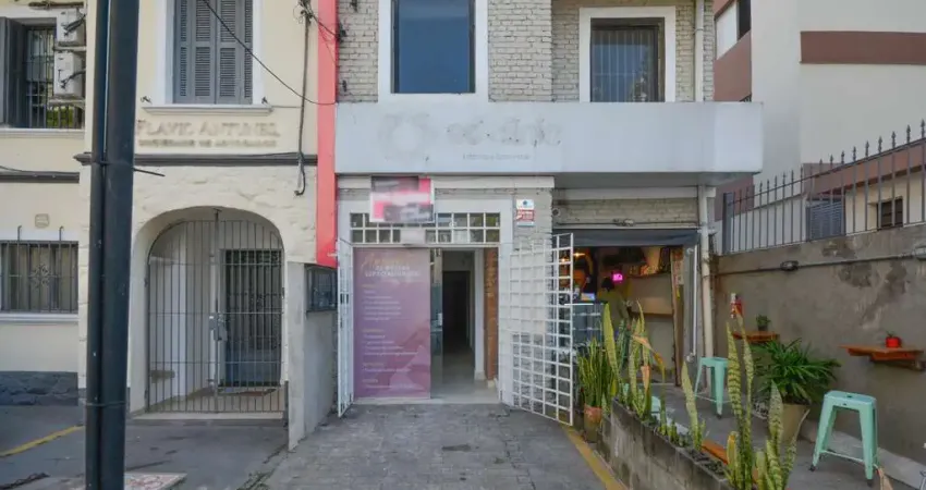 Casa comercial com 8 salas para alugar na Rua Carlos Sampaio, 148, Bela Vista, São Paulo