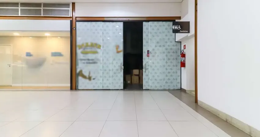 Ponto comercial para alugar na Rua Verbo Divino, 986, Chácara Santo Antônio, São Paulo