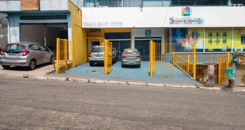 Casa comercial na rua joão da cruz e sousa, n. 437 - segundo andar • 200 m²