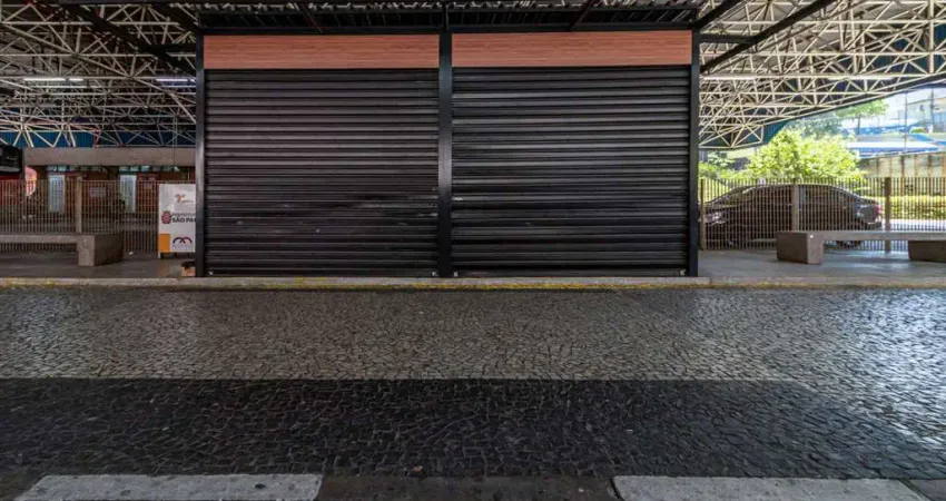 Loja em estação de metrô/ônibus na avenida antônio estevão de carvalho, n. s/n - loja 2 • 18 m²