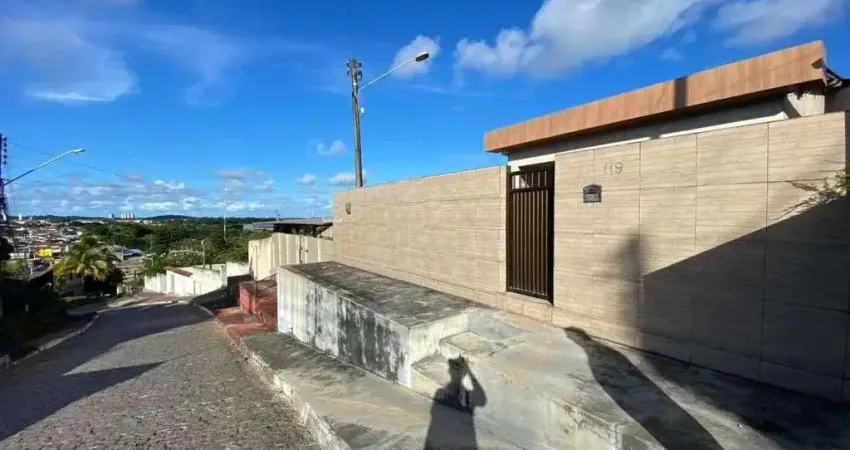 Casa à venda em Paulista, na Vila Torres Galvão, com 3 quartos, 3 suítes, 6 vagas,  157,91m²