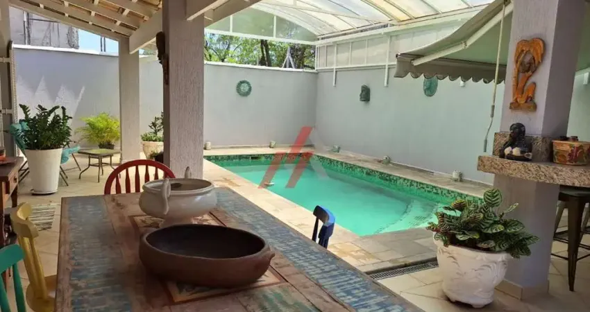 Imperdível oportunidade! casa de 4 quartos com 2 suítes em condomínio de alphaville, santana de parnaíba-sp.