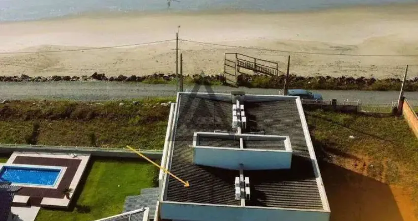 Excelente sobrado em frente ao mar em itapoá-sc balneario cambiju !!!