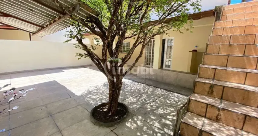 Excelente casa frente de rua 4 quartos com 2 suítes em campo grande !!