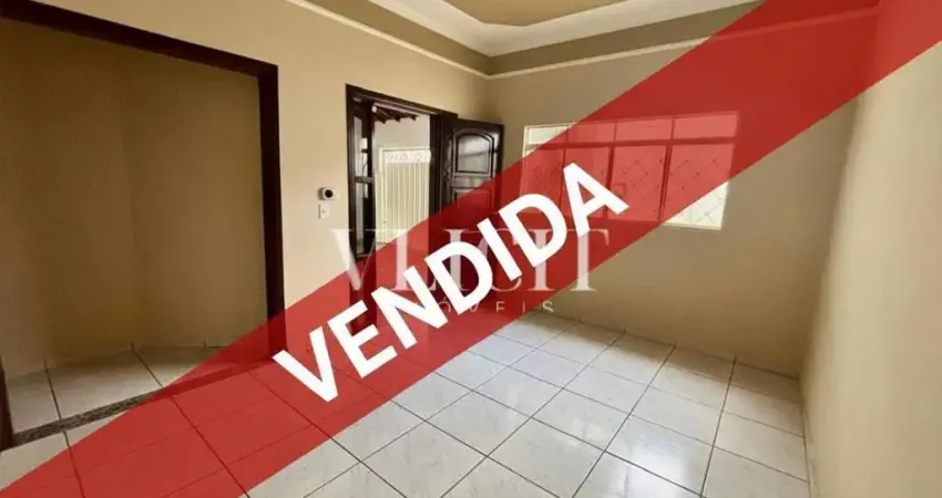 Casa com 3 quartos à venda no Jardim Luiza, Franca
