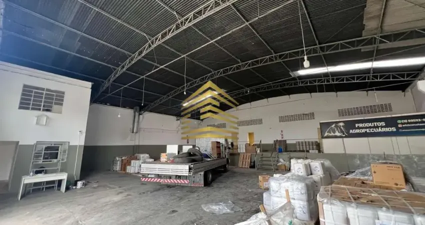 Galpão para locação em bragança paulista, jardins, 3 banheiros, 5 vagas