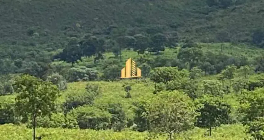 Fazenda à venda na Zona Rural, Carbonita