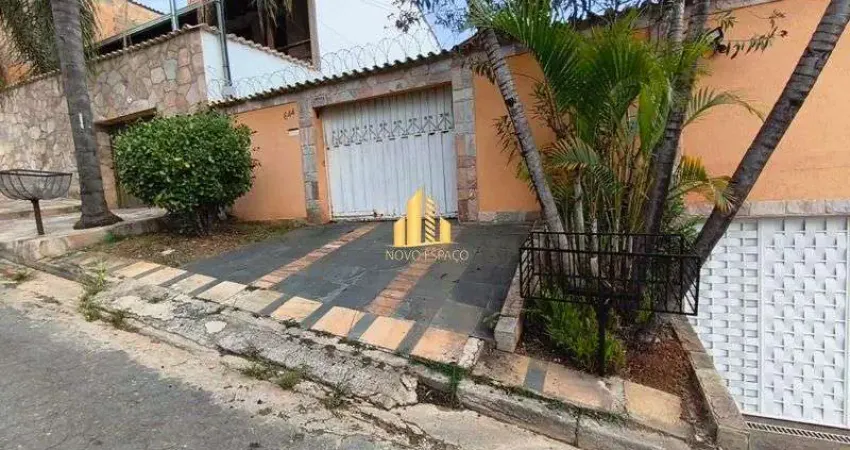 Casa com 3 quartos à venda na Jaqueline, Belo Horizonte