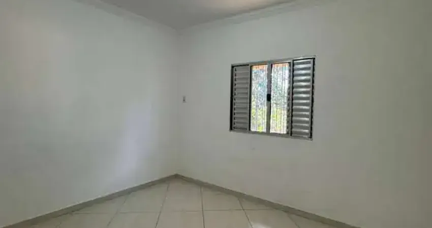 Casa com 3 quartos à venda na Avenida Henrique Eroles, Alto Ipiranga, Mogi das Cruzes