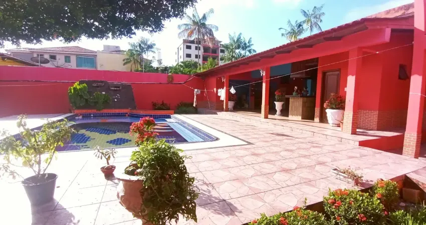 Casa à venda no Parque das Laranjeiras, ideal para área comercial