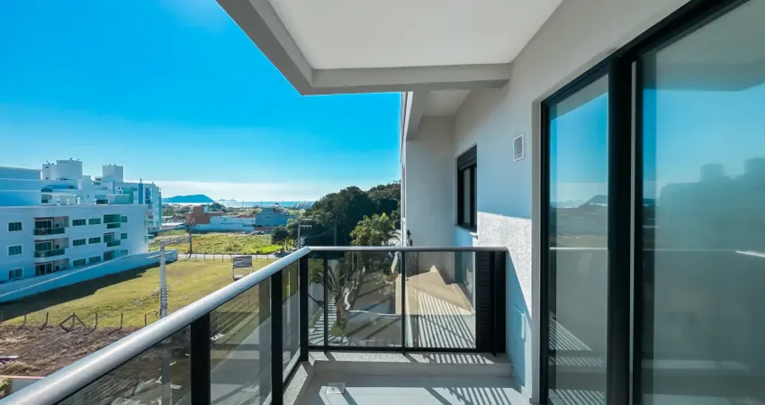 Apartamento 2 dormitórios na praia de palmas, sacada ampla com churrasqueira, com 70m2 privativo